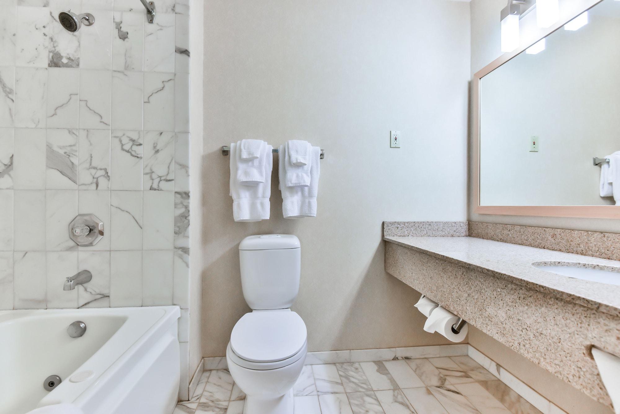 Travelodge By Wyndham Chatham Εξωτερικό φωτογραφία