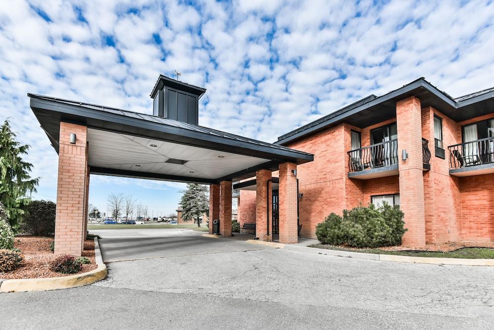 Travelodge By Wyndham Chatham Εξωτερικό φωτογραφία